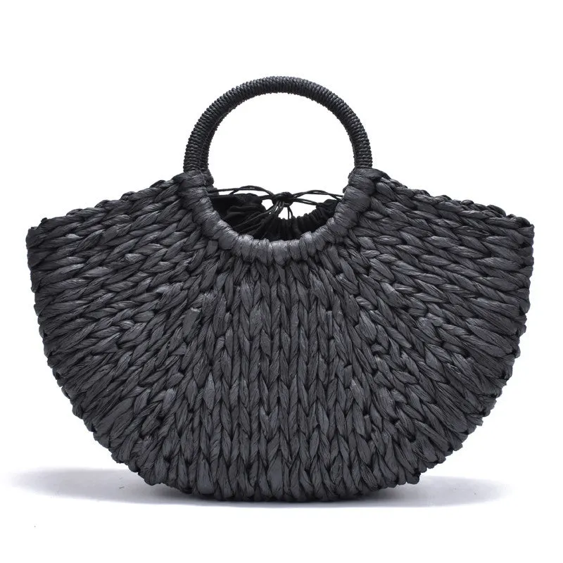 2018 Straw Wrapped Weaving Bag Women Beach Handmade Ladies Simple Bag Beach Bag paper shaped Pompon Moon Seamless delivery Bag new