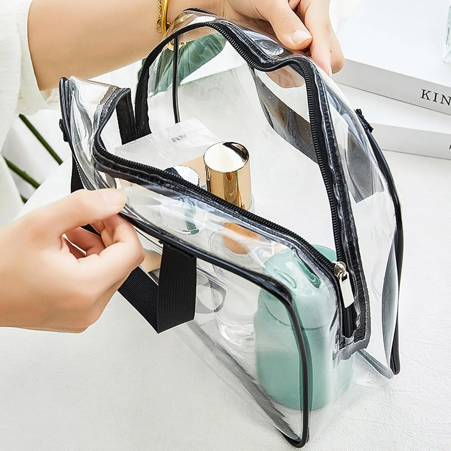 APREUTY Clear Makeup Bags, TSA Approved 3 Pcs Large Cosmetic Makeup Bags Set Clear PVC with Zipper Handle Portable Travel Luggage Pouch Airport Airline Vacation Organization (Black)