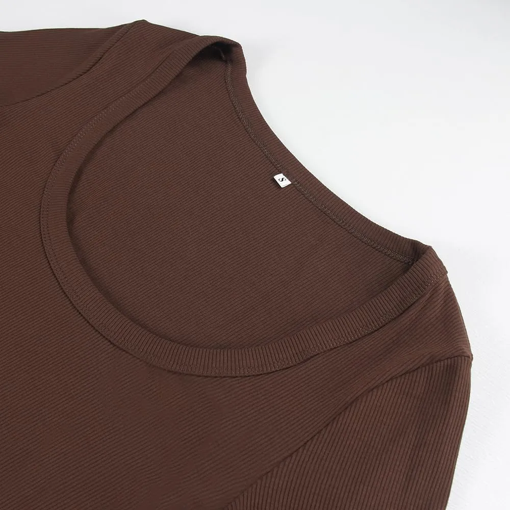 Artfish Women's Square Neck Long Sleeve Ribbed Slim Fitted Casual Basic Crop Top