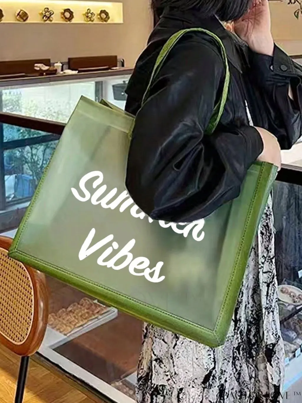 BagForLove - Contrast Binding Clear PVC Beach Bag with Letter Graphic