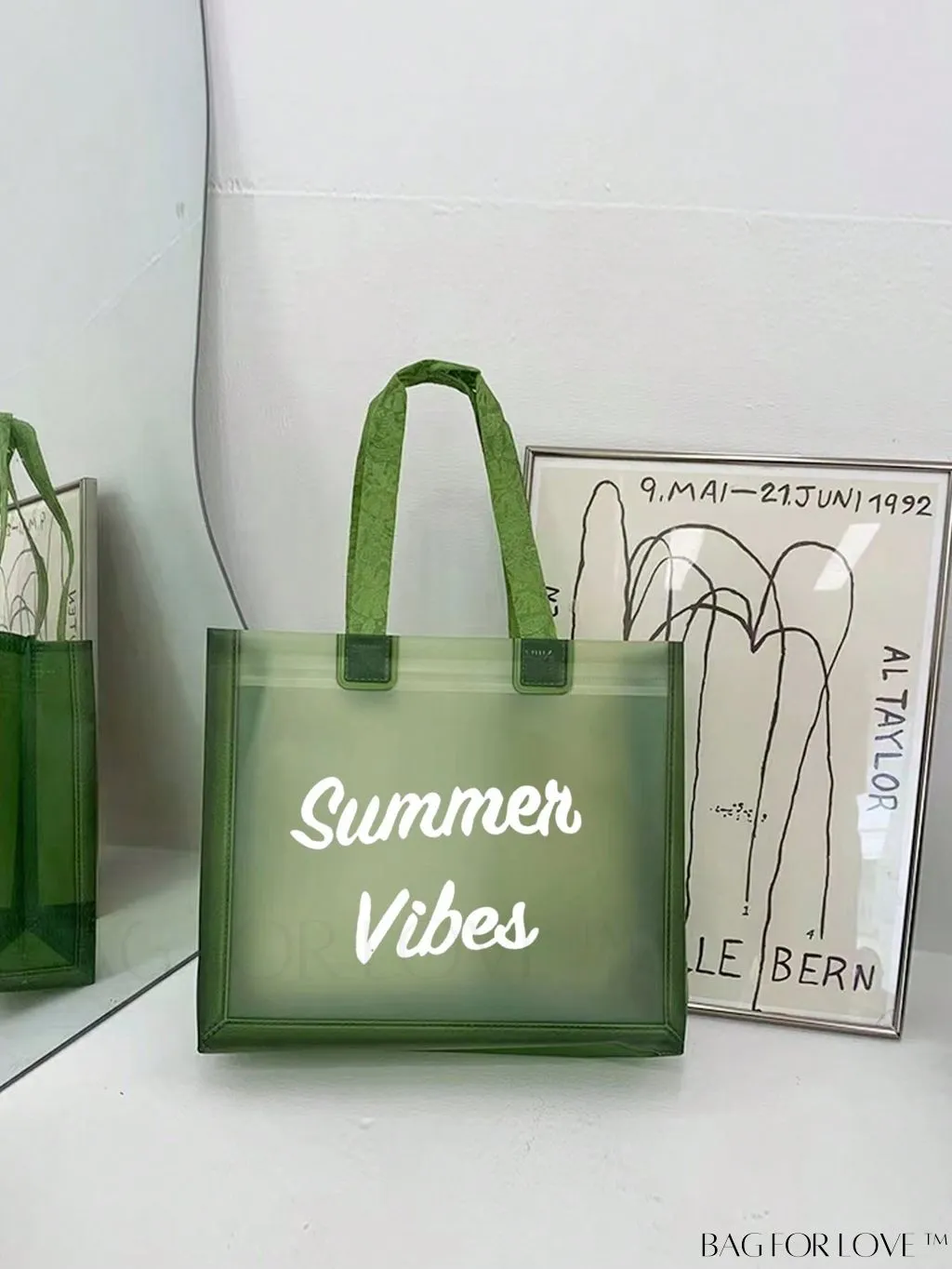 BagForLove - Contrast Binding Clear PVC Beach Bag with Letter Graphic