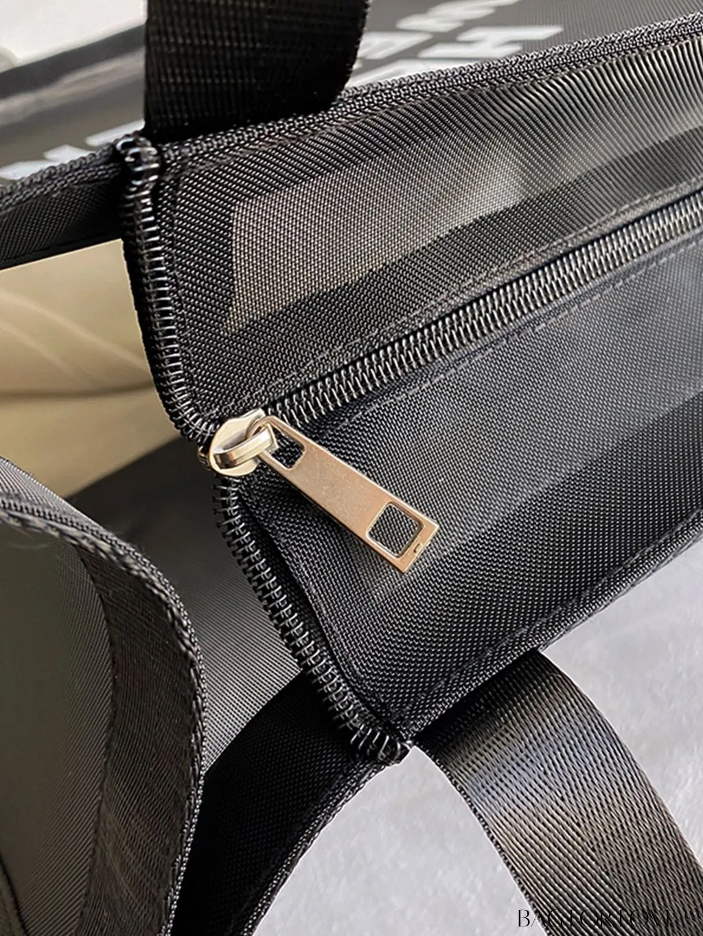BagForLove - Stylish & Practical Black Mesh Tote: Ideal for Travel & Daily Commutes