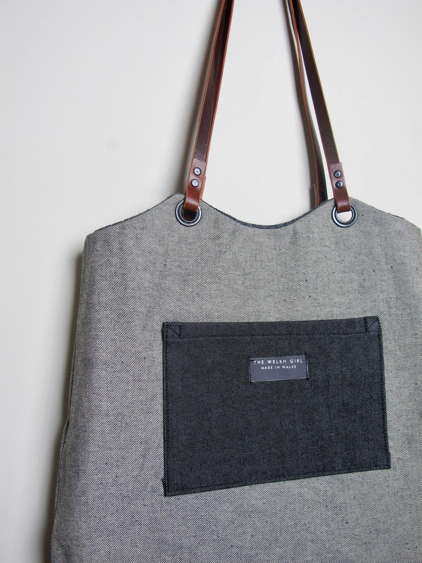 Blockwork Tote Bag - red stripe I