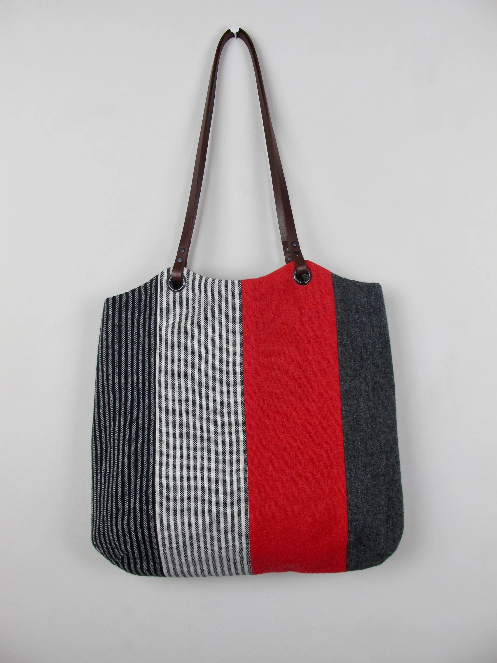 Blockwork Tote Bag - red stripe III