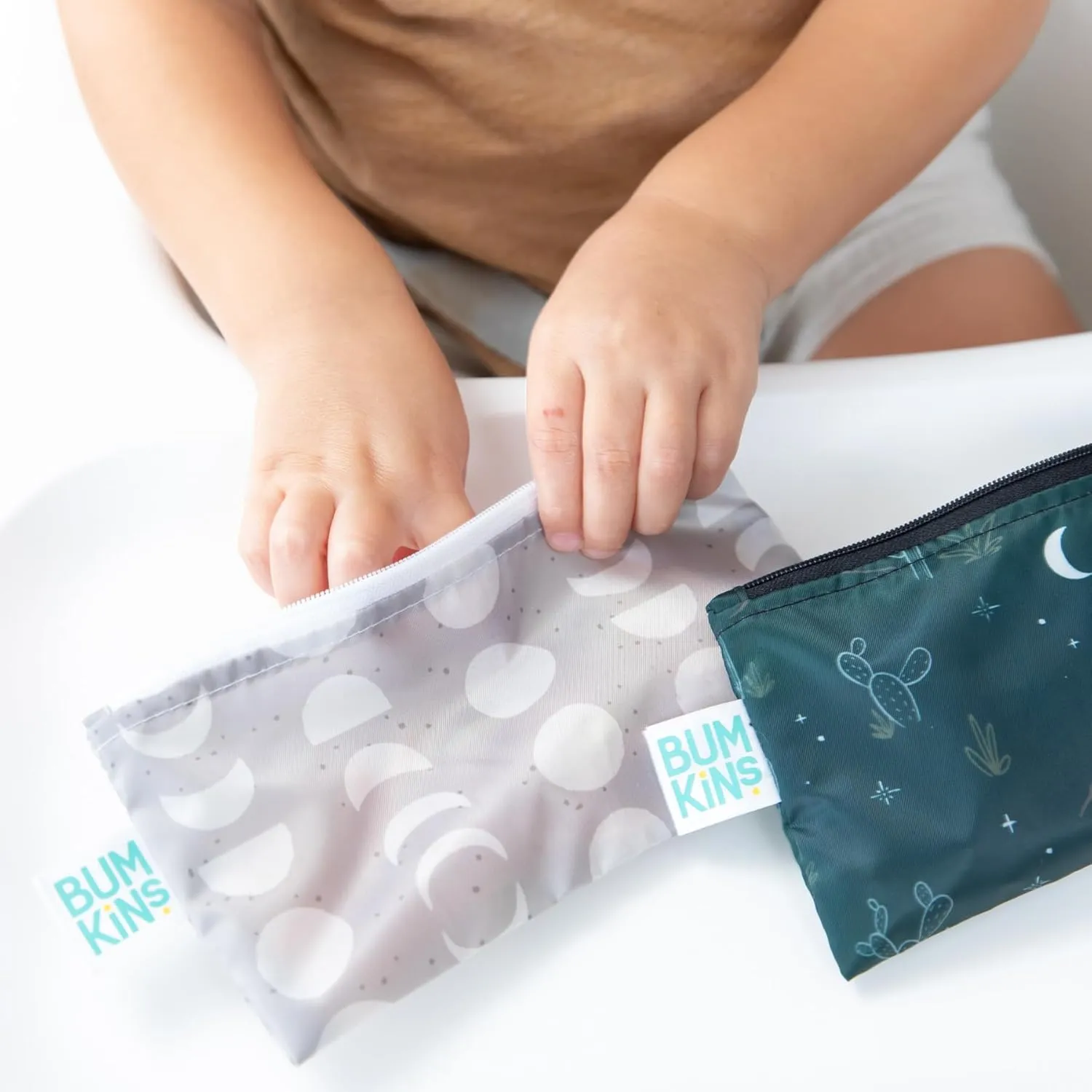 Bumkins Reusable Sandwich and Snack Bags, for Kids School Lunch and Adults Portion, Washable Fabric, Waterproof Cloth Zip Bag, Travel Pouch, Food-Safe Storage, 4-pack Set Desert Dk. Green and Gray
