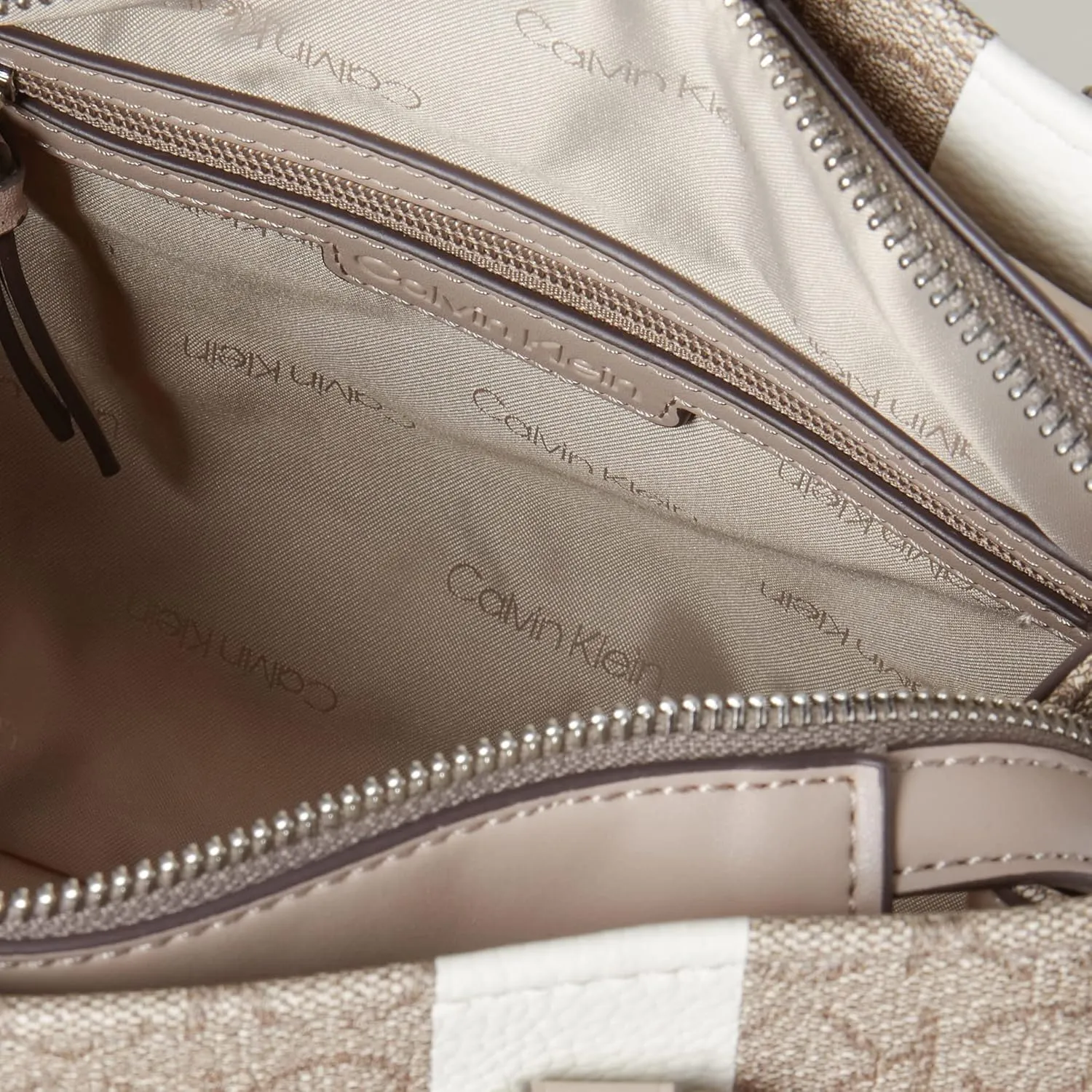 Calvin Klein Beckah Novelty Crossbody