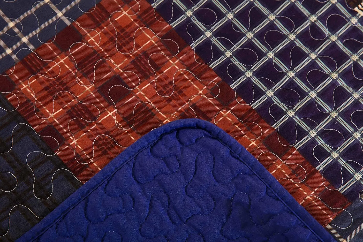 Chezmoi Collection Sherman 3-Piece Lodge Quilt Set - Plaid Patchwork Printed Pre-Washed Microfiber Bedspread Set, King Size