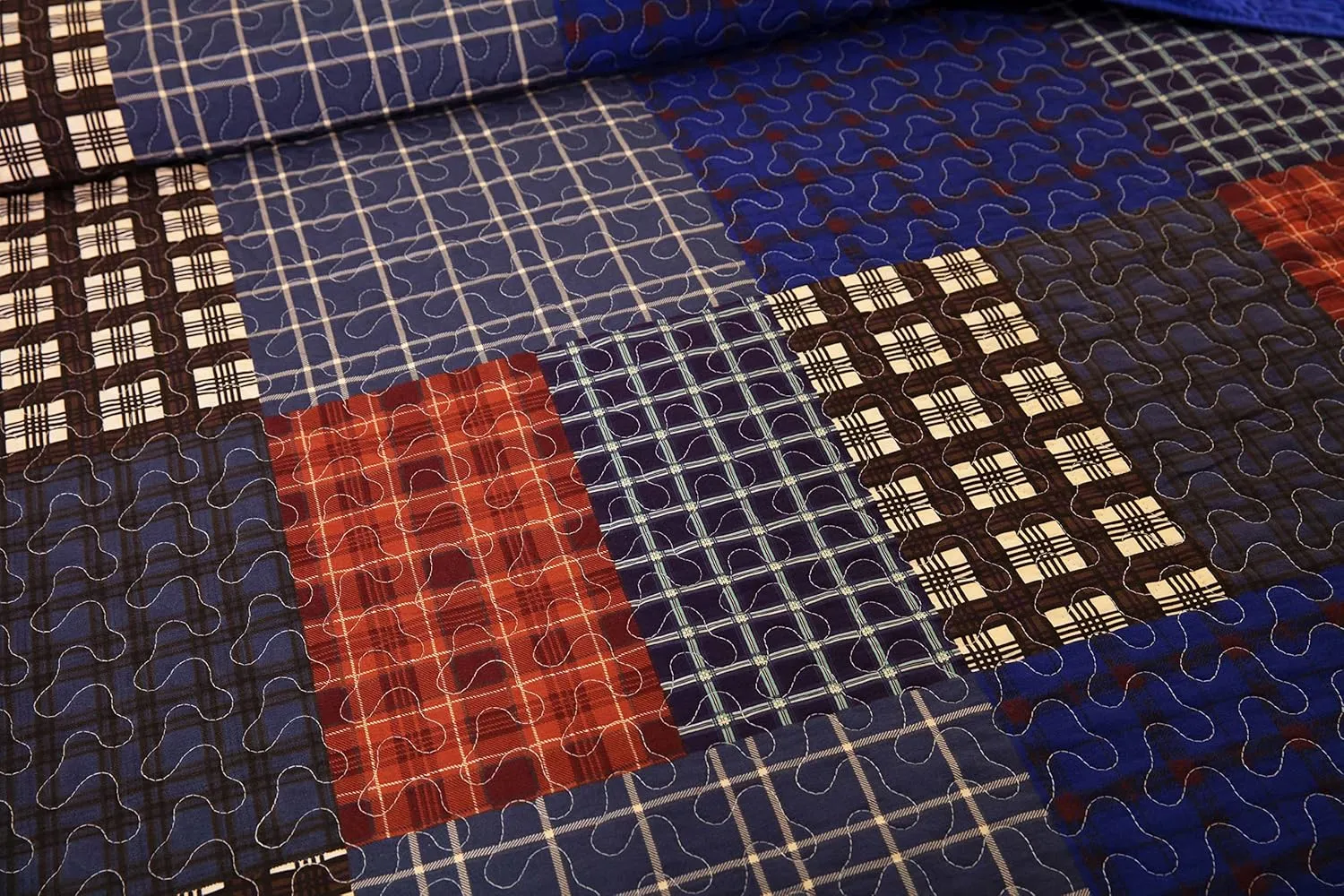 Chezmoi Collection Sherman 3-Piece Lodge Quilt Set - Plaid Patchwork Printed Pre-Washed Microfiber Bedspread Set, King Size