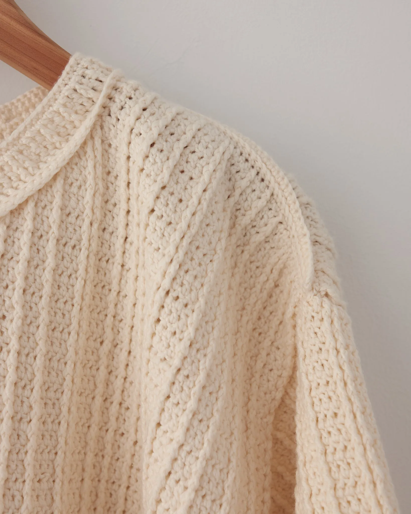 Crop Crochet T Knit