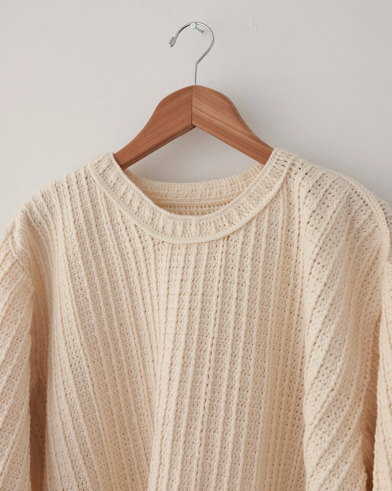 Crop Crochet T Knit