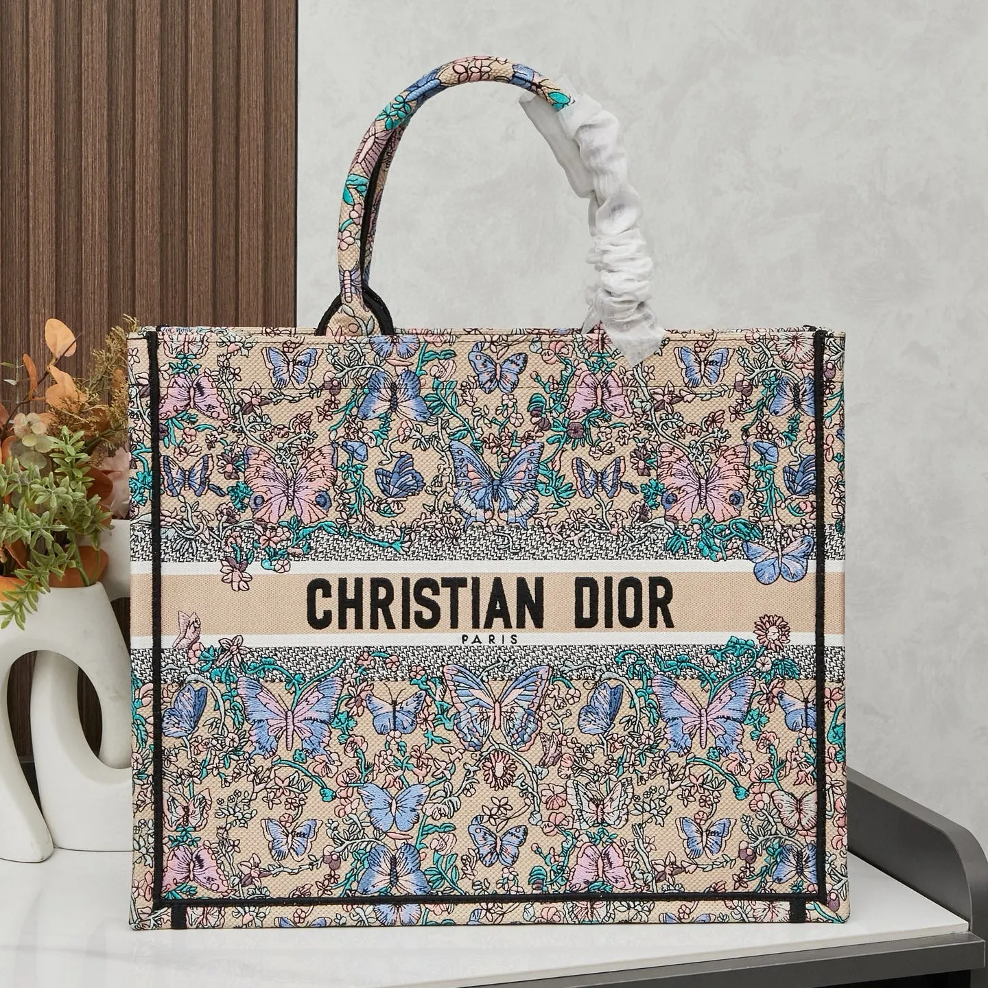 D Book Tote