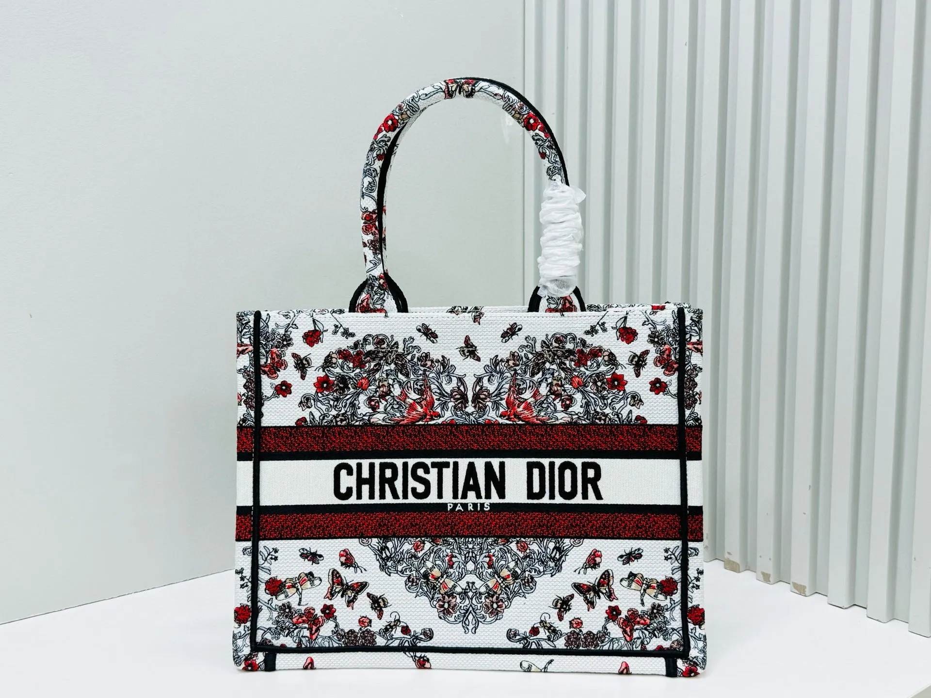D Book Tote