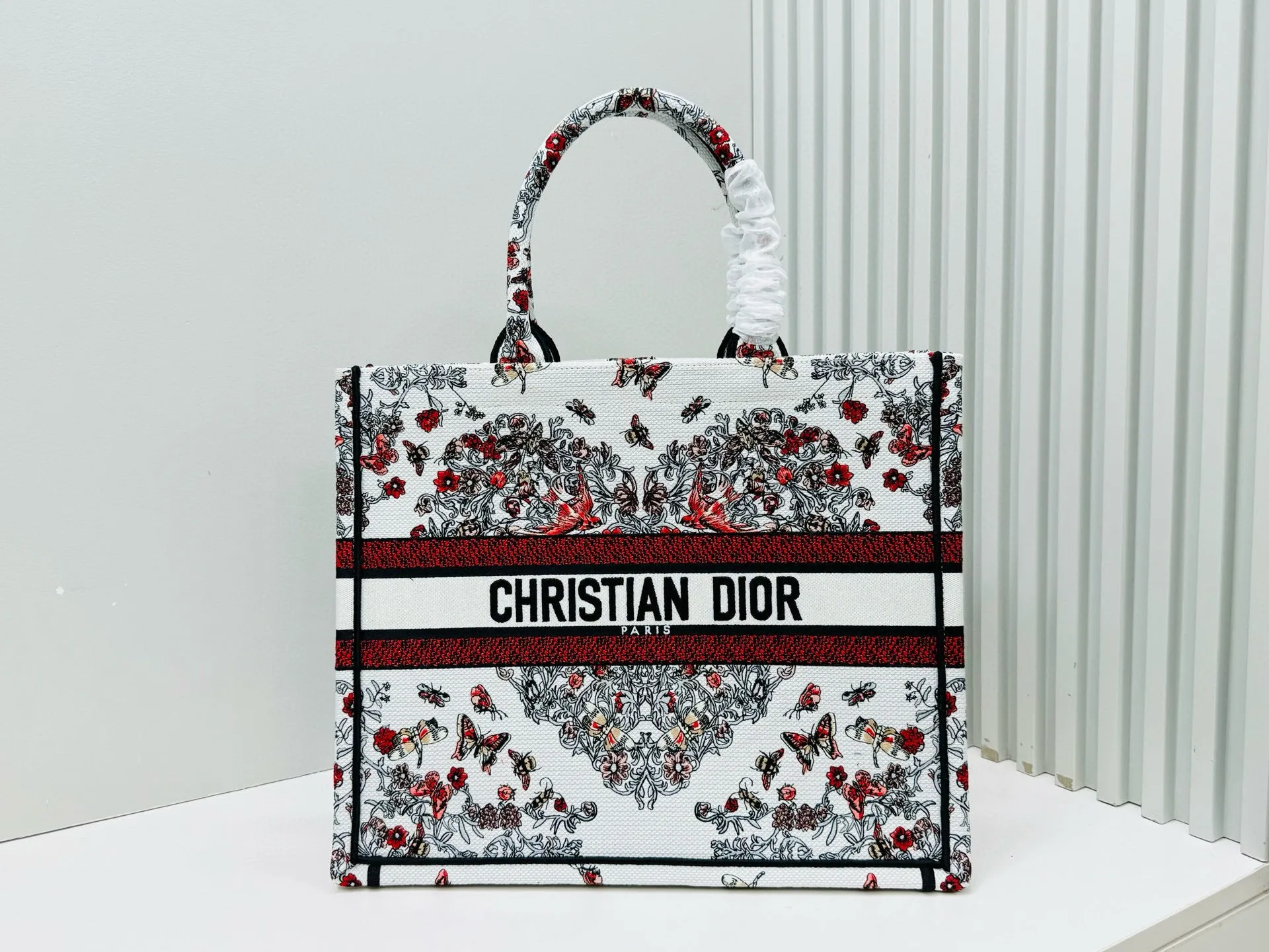D Book Tote