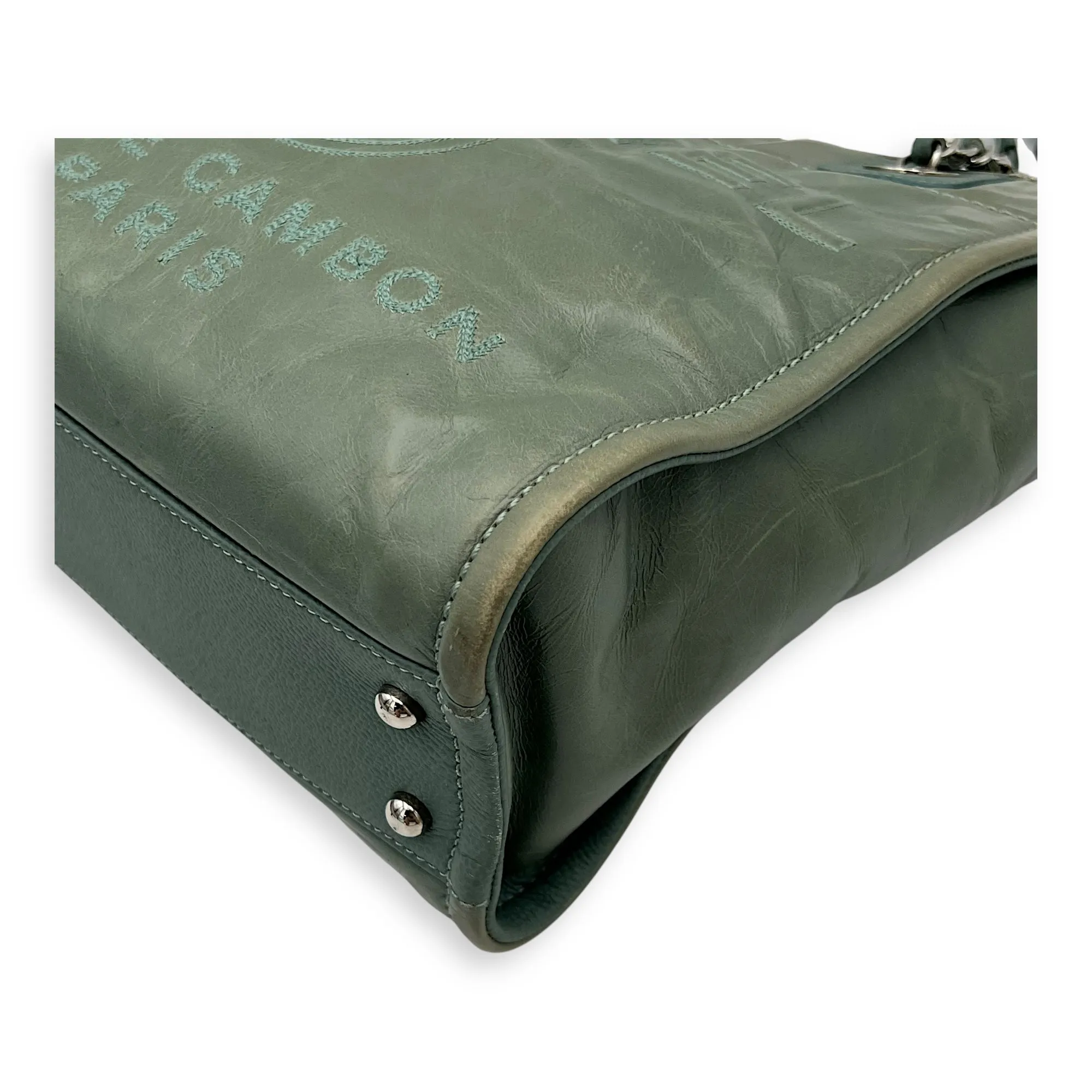 Deauville Tote Bag Green in Calfskin, Silver hardware
