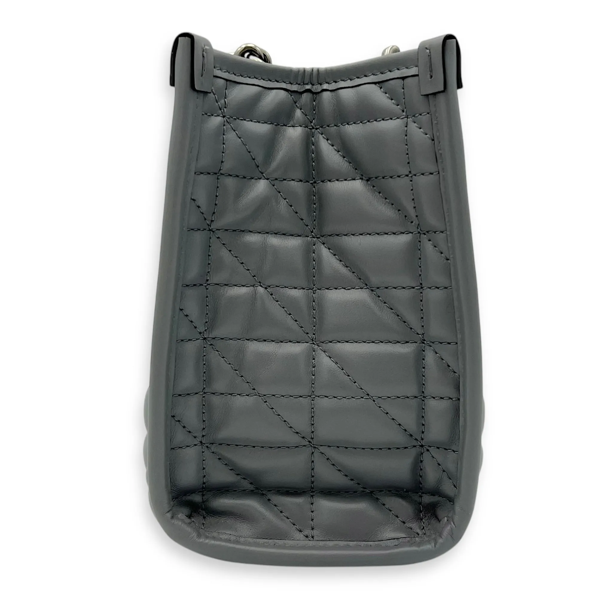 GG Marmont Tote Bag Grey in Calfskin, Ruthenium hardware