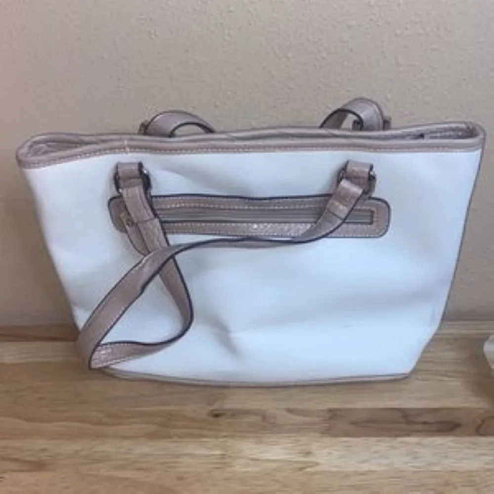 Giani Bernini Center Strap Tote-White
