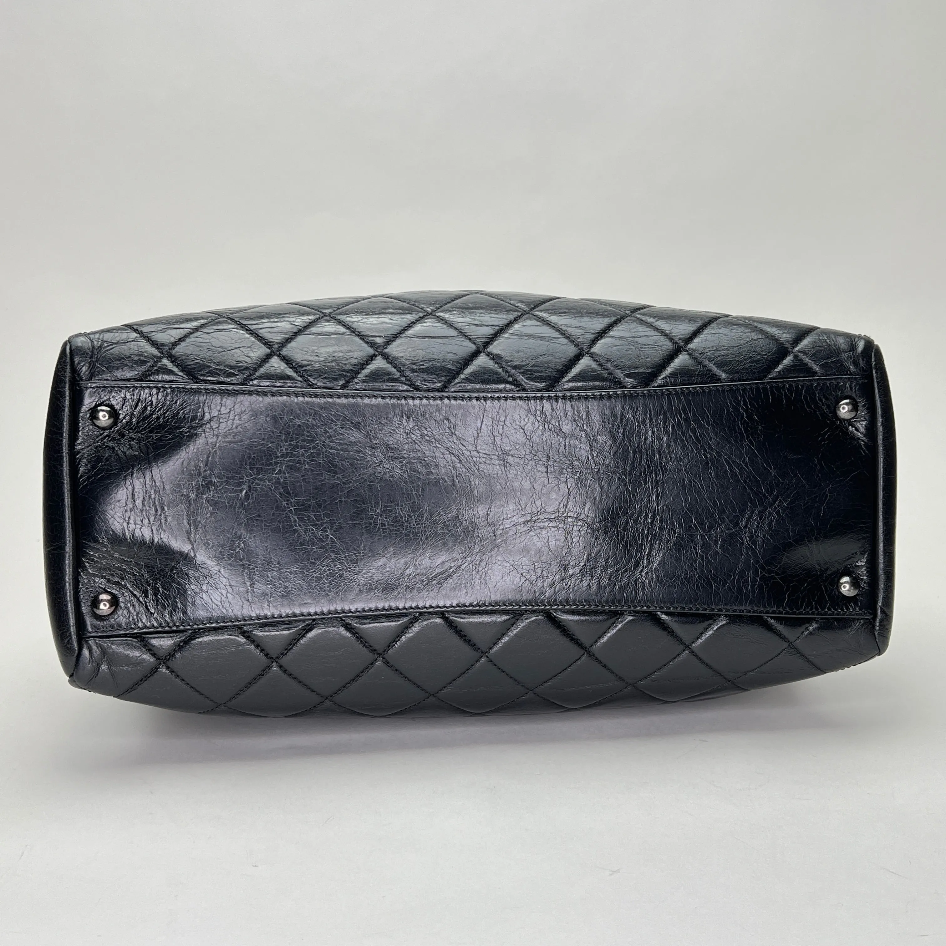 Glazed Quilted Nameplate Tote Tote bag in Calfskin, Ruthenium Hardware
