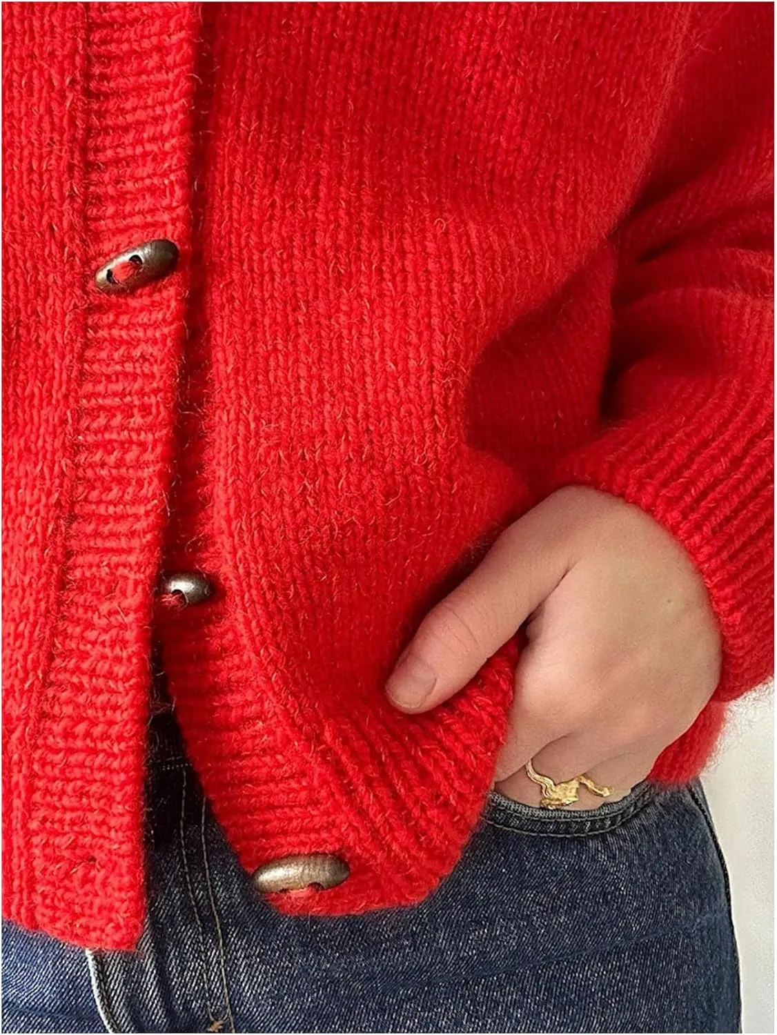 GORGLITTER Women's Winter Sweater Cropped Button Up Cardigan Sweaters Long Sleeve Knit Tops