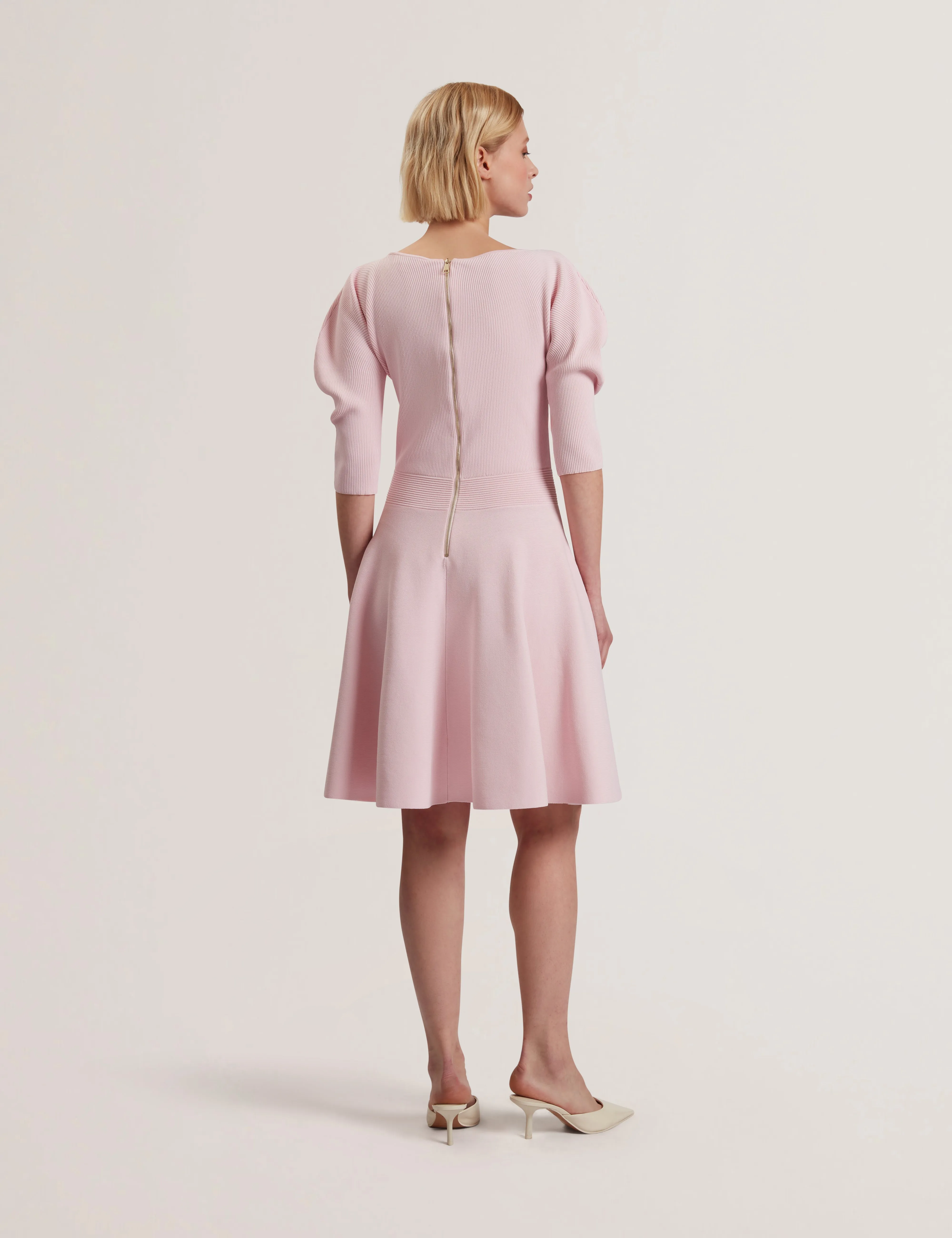 Jescka Sculptured Knit Skater Dress Lt-Pink