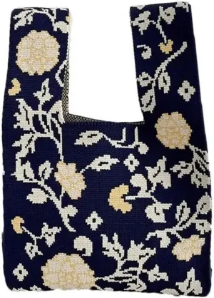 Knot Wrist Bag Mini Women Girls Shoulder Bag Tote Bag Knot Wrist Bag Handmade Knit Handbag