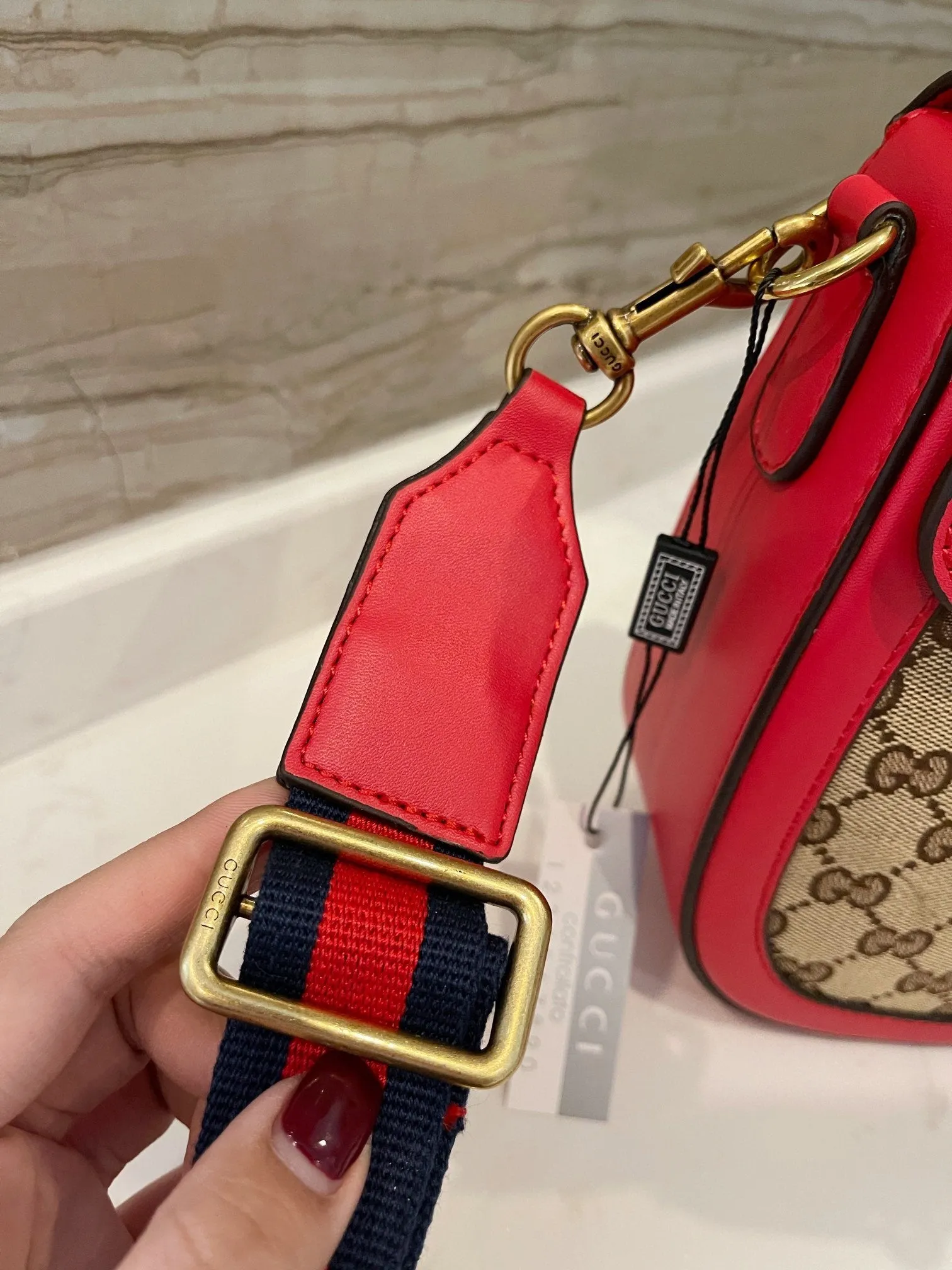 LW - Luxury Handbags GCI 192