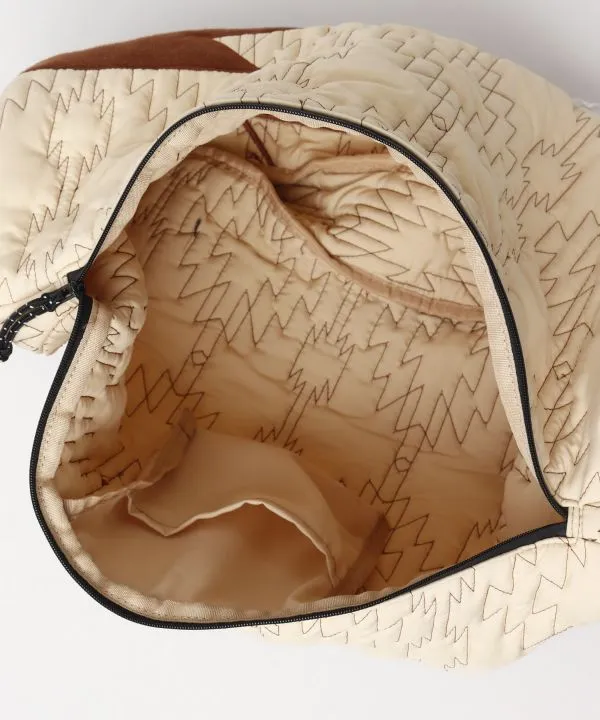 NOMADY Quilted Shoulder Bag