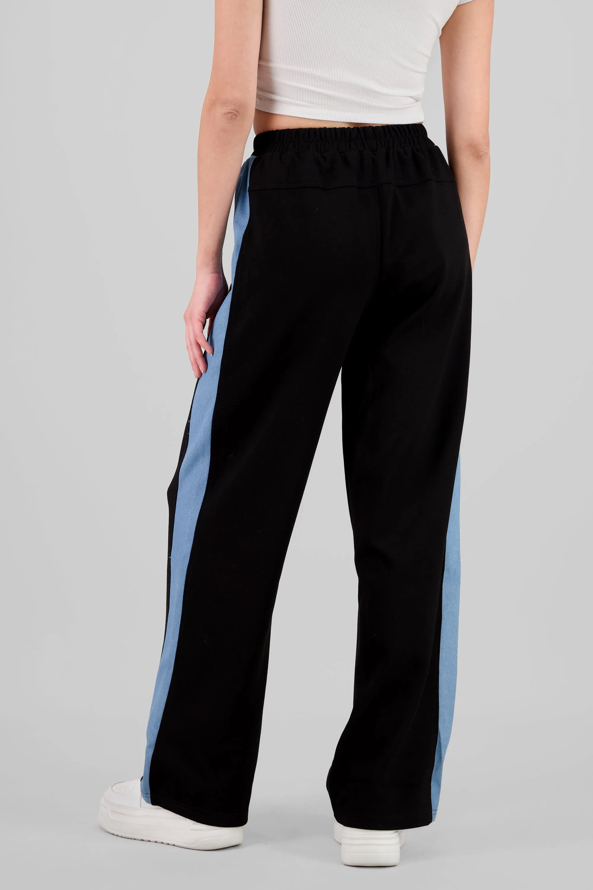 Pantalón patchwork denim