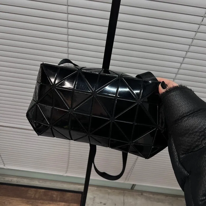 Preloved BAOBAO ISSEYMIYASE Carton Crossbody Bag Z3363 in Black - Crossbody Bag