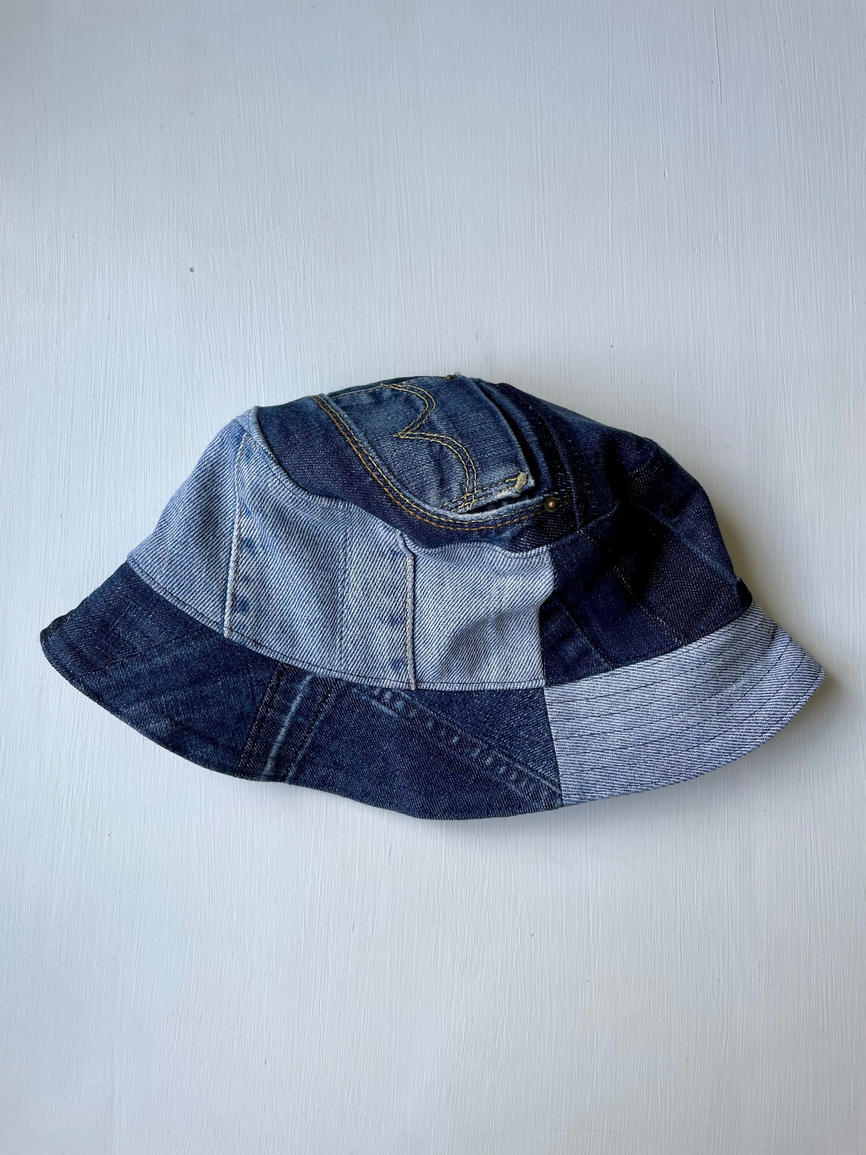 Reversible Bucket hat