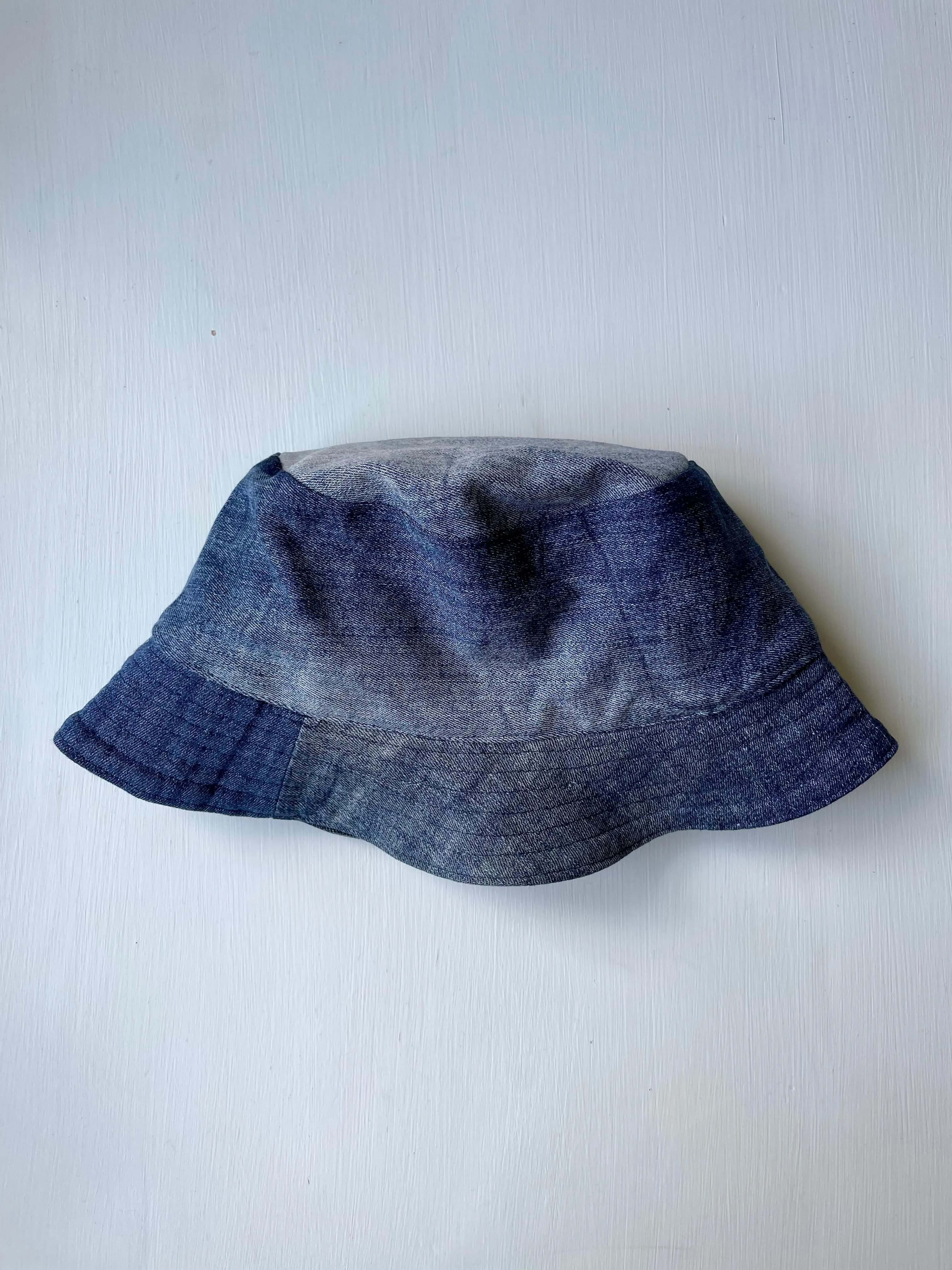Reversible Bucket hat