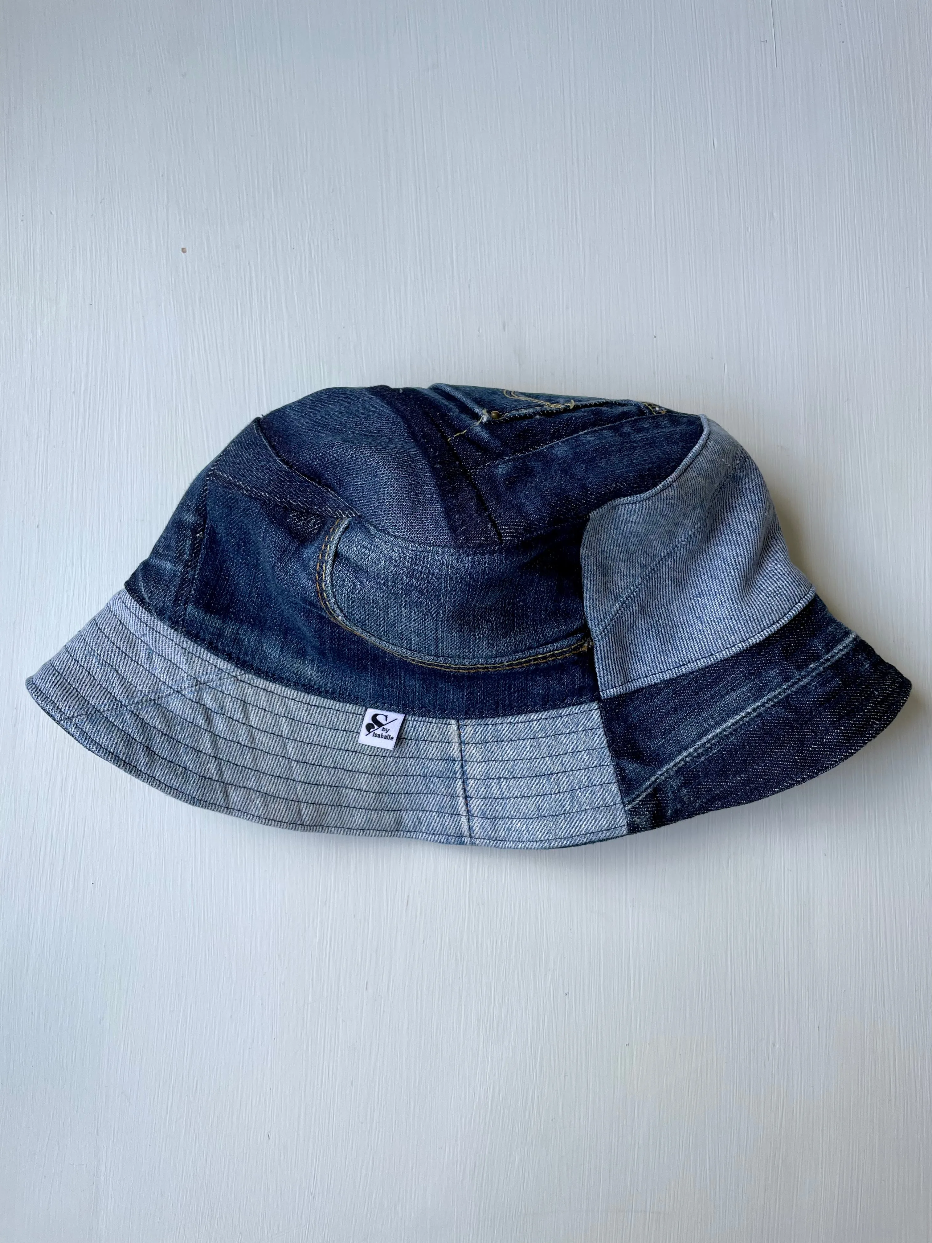Reversible Bucket hat