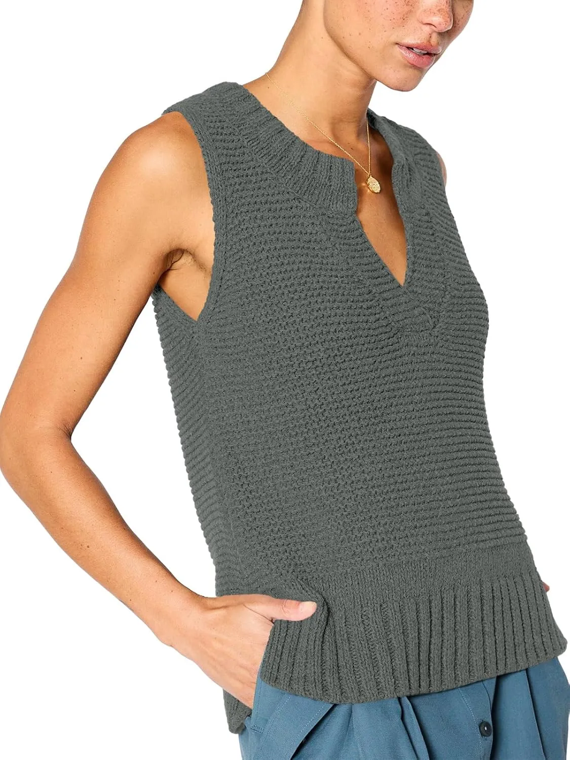 Saodimallsu Womens Sleeveless Sweater Vest Lightweight V Neck Spring Sweater Tank Tops Casual Knit Tunic Cami Shirts