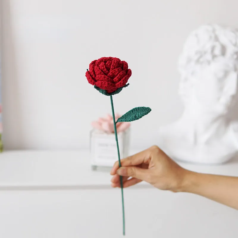 Set of 5pcs Finished Crocheted Gradient Rose Handmade Artificial Flower Branch