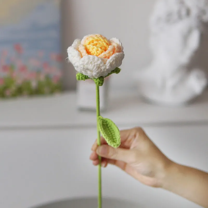 Set of 5pcs Finished Crocheted Gradient Rose Handmade Artificial Flower Branch