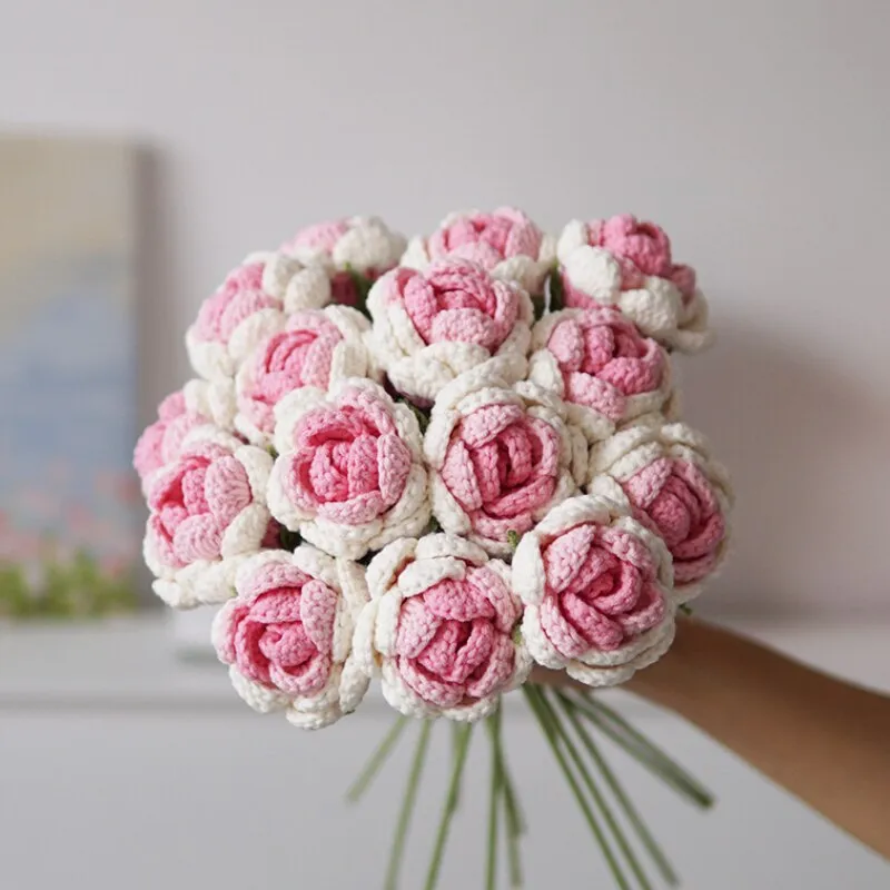 Set of 5pcs Finished Crocheted Gradient Rose Handmade Artificial Flower Branch