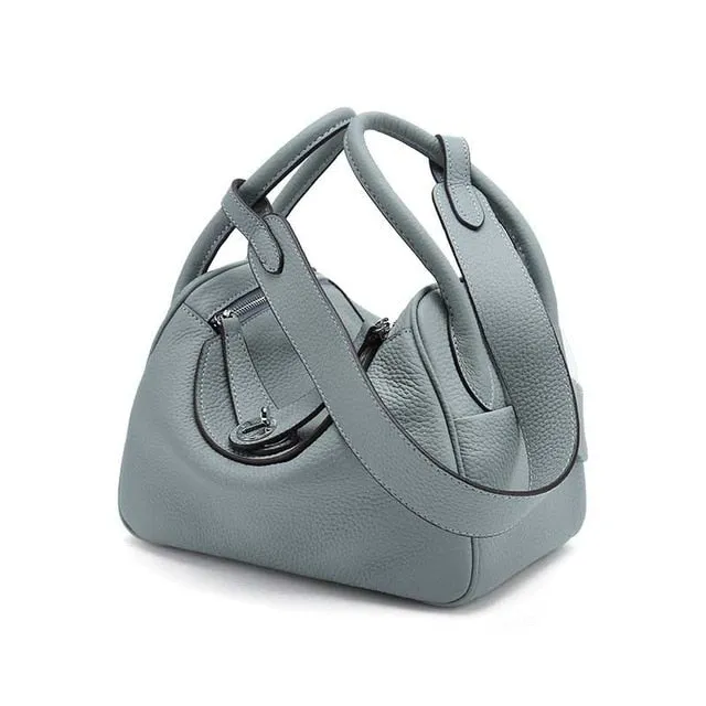 Smart-powered Handy Bags Low-priced