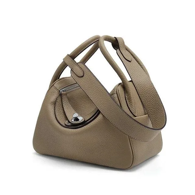 Smart-powered Handy Bags Low-priced