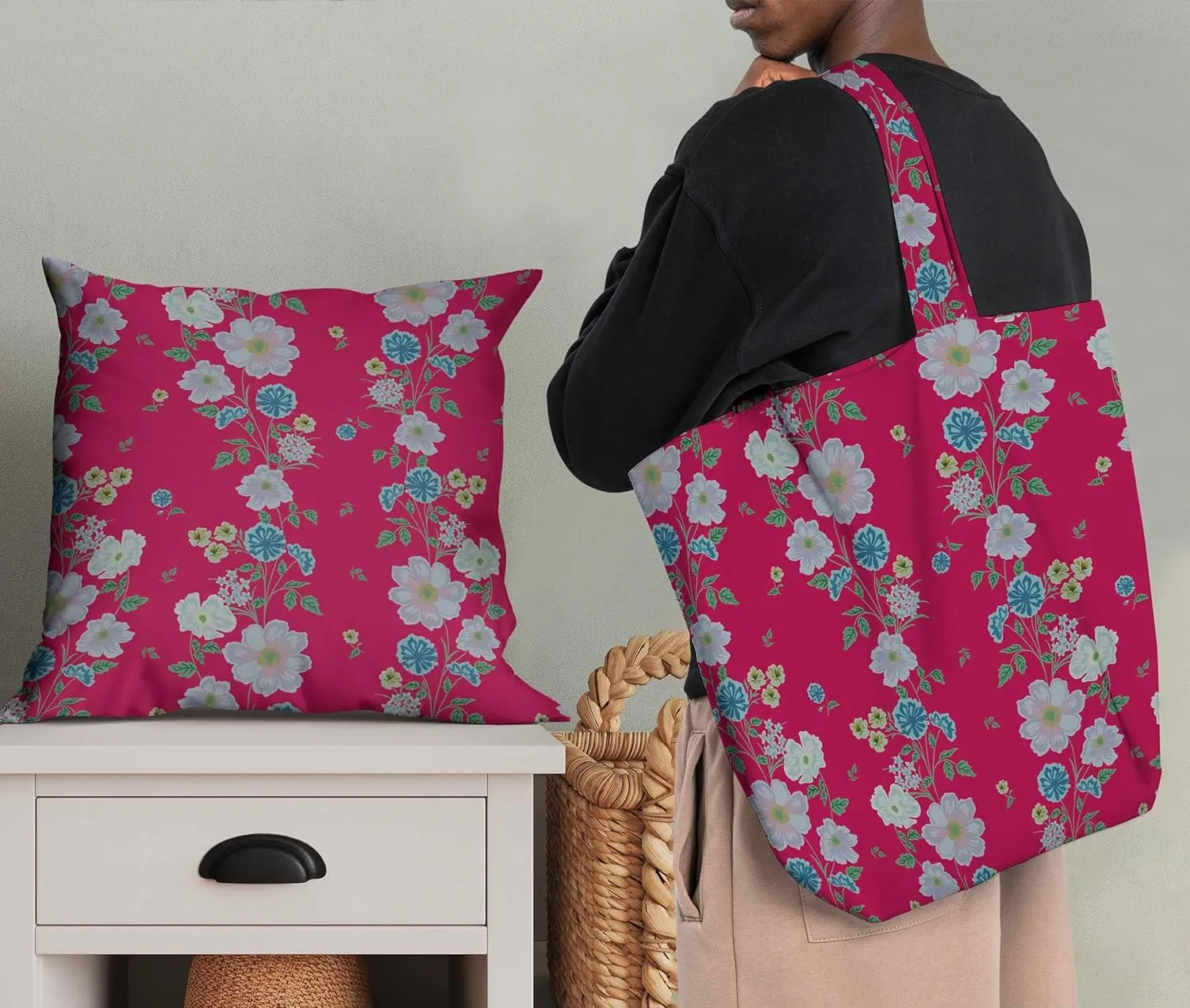 Soimoi Florals Print - Pink, Canvas Fabric Material - 56 Inch Wide, 1 Yard, Unstitched Fabric for Upholstery, Bags, Workwear and Outdoor Gear.