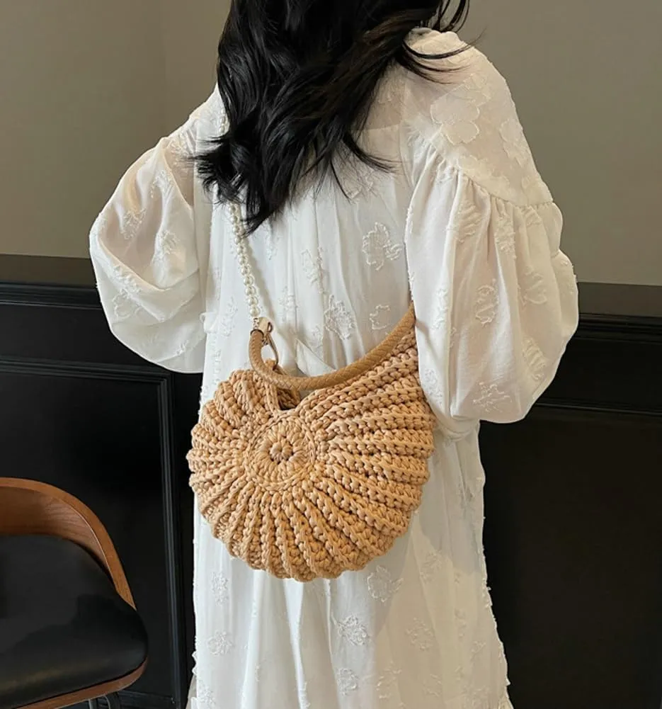Solyinne Handwoven Fashion Seashell Bag for Woman Shoulder Bag with Pearl Chain Summer Small Shell Crossbody Beach Bag