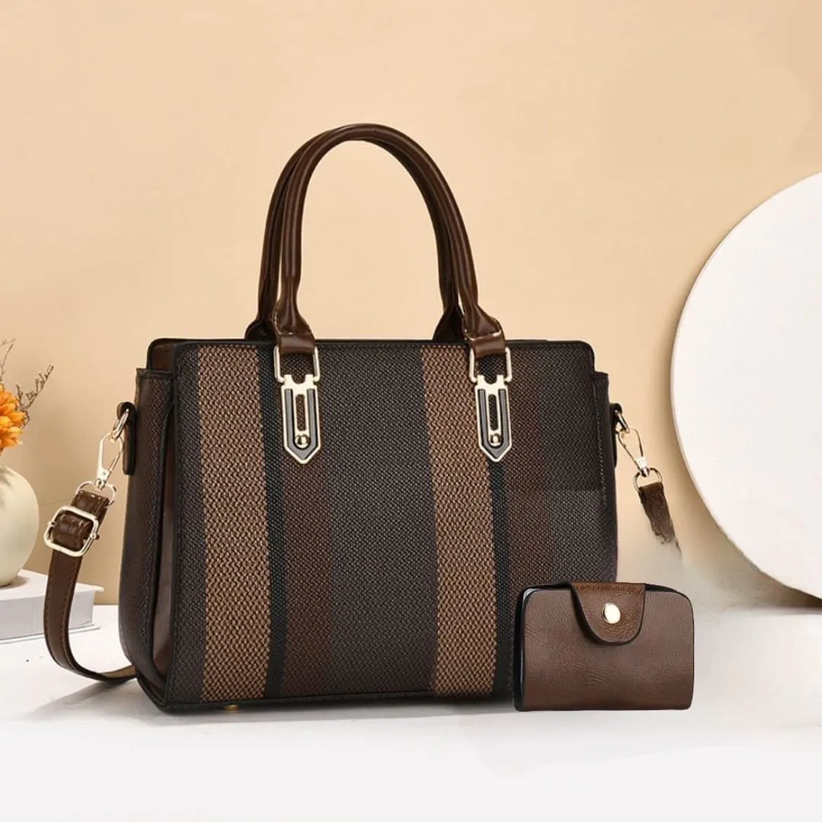 Style Winter savings Dedicated support Retro