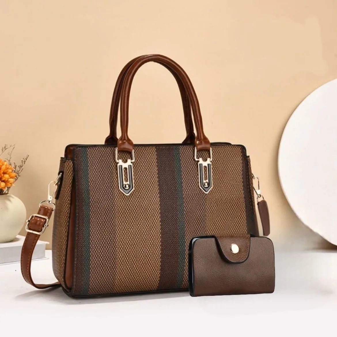 Style Winter savings Dedicated support Retro