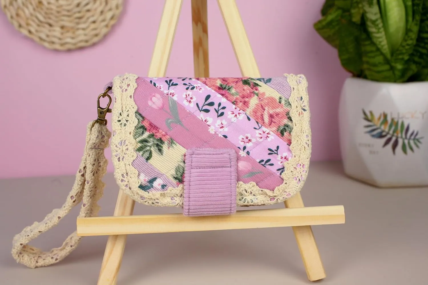 THE ARTISAN'S WHISPER Vintage Fabric Wallet, Small Womens Wallet, Compact Bifold Wallet, Floral Two Pocket Wallet, Credit Card Holder, Womens Purse, Handmade Wallet, Gifts For Her (Purple)
