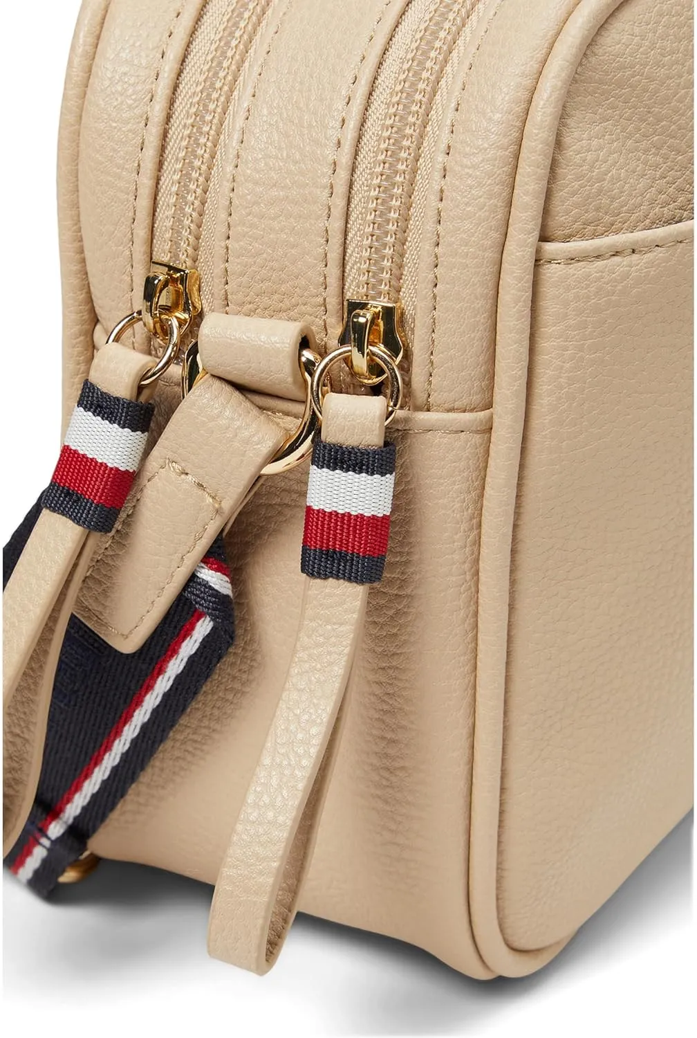Tommy Hilfiger Cynthia Ii Camera Crossbody