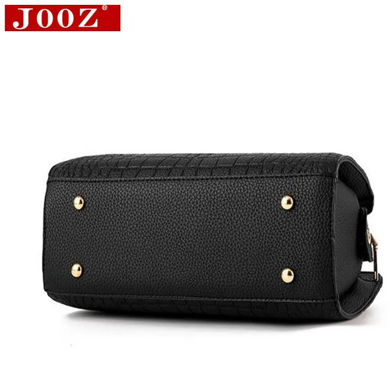 V Stylish Robust security letters Luxury Bag