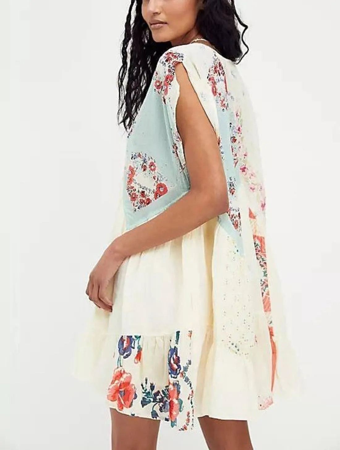 Women’s Boho Mini Dress Y2k Floral Print Deep V-Neck Puff Sleeve Short Dress 2025 Summer Loose Beach Sundress