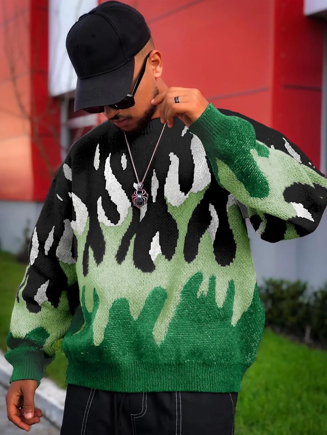 ZAFUL Men's Oversized Sweater Y2K Aesthetic Flame Graphic Crewneck Knit Pullover Unisex Casual Sweaters